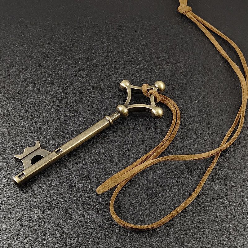 Collier avec pendentif Attack  - Street Fashion Anime avis et prix