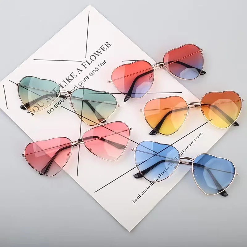 Lunettes de soleil tendance en - Street Fashion Vintage avis et prix